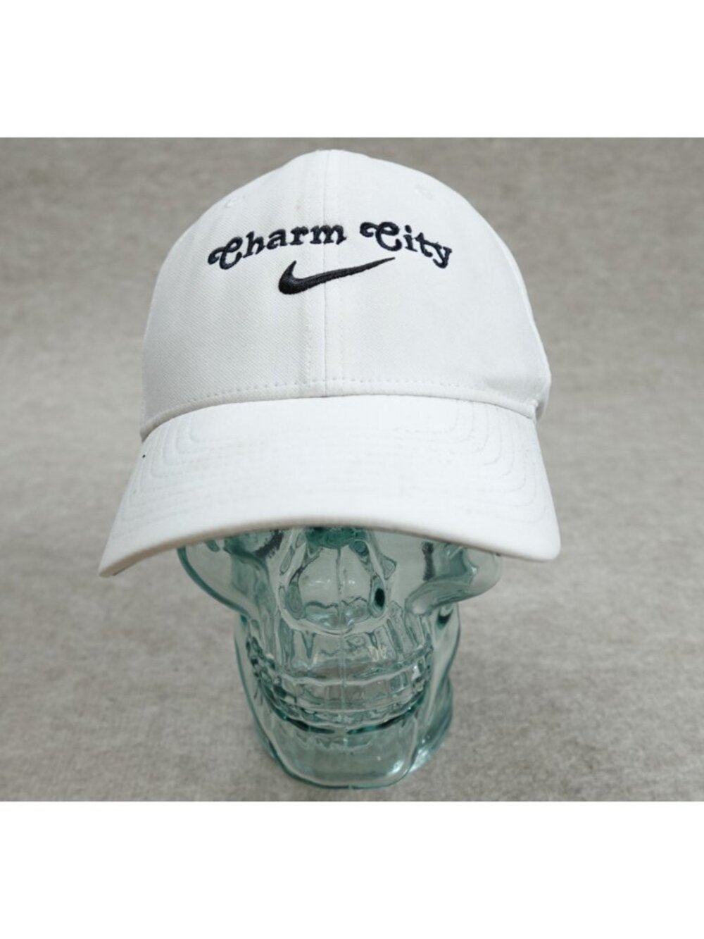 Nike Hat White Strapback Embroidered Snoopy Charm City M / L Club Cap